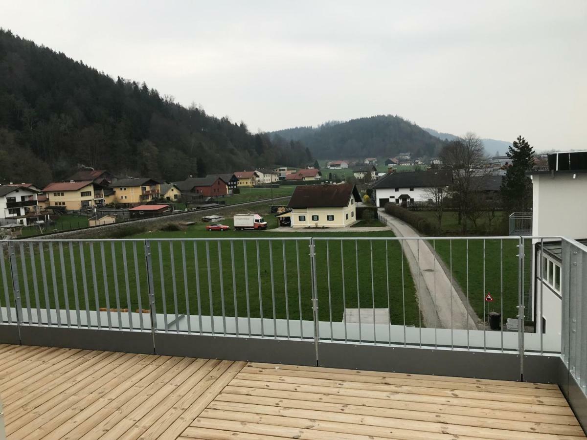 Hotel Weiss Munderfing Exterior foto